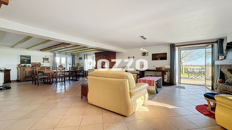 Ma-Cabane - Vente Maison LE VAL-SAINT-PERE, 154 m²