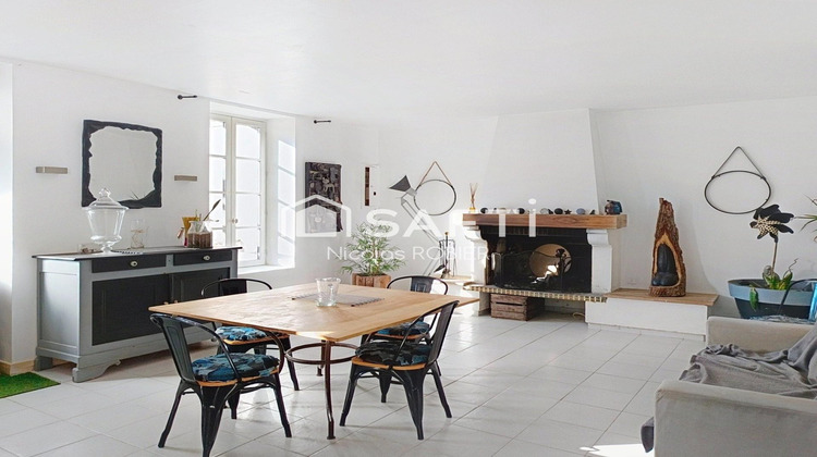 Ma-Cabane - Vente Maison Le Vanneau-Irleau, 290 m²