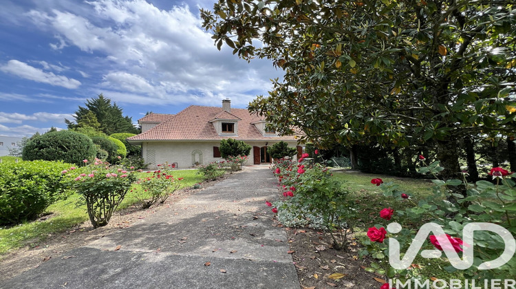 Ma-Cabane - Vente Maison Le Vernet, 274 m²