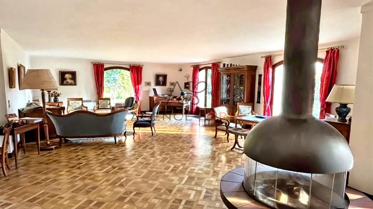 Ma-Cabane - Vente Maison Le Vésinet, 258 m²