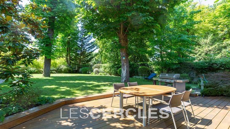 Ma-Cabane - Vente Maison LE VESINET, 200 m²