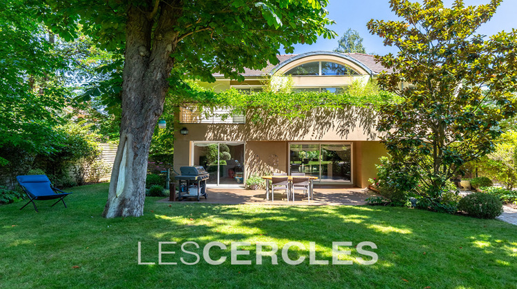 Ma-Cabane - Vente Maison LE VESINET, 200 m²