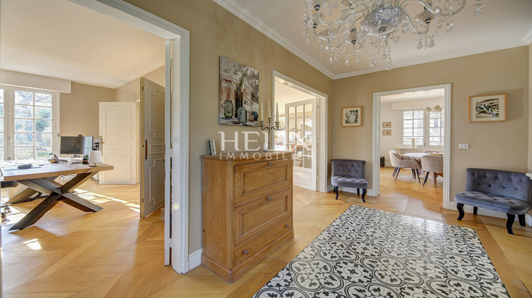 Ma-Cabane - Vente Maison LE VESINET, 250 m²
