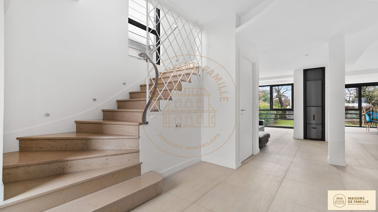 Ma-Cabane - Vente Maison LE VESINET, 190 m²