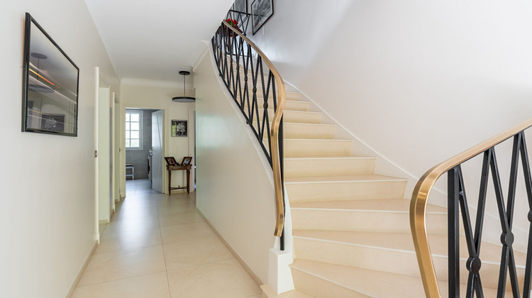 Ma-Cabane - Vente Maison LE VESINET, 206 m²