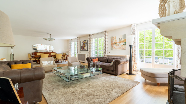 Ma-Cabane - Vente Maison LE VESINET, 206 m²