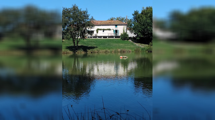 Ma-Cabane - Vente Maison Le Vigeant, 173 m²