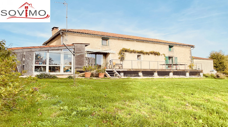 Ma-Cabane - Vente Maison Le Vigeant, 278 m²