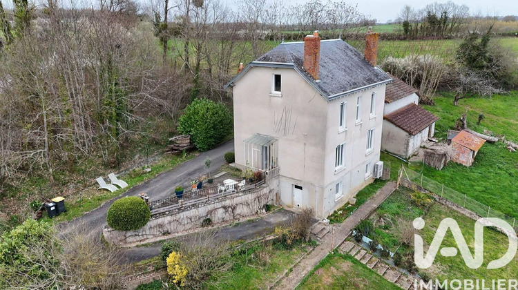 Ma-Cabane - Vente Maison Le Vigeant, 119 m²