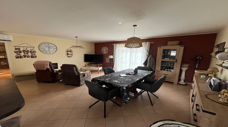 Ma-Cabane - Vente Maison LEGUILLAC-DE-L'AUCHE, 97 m²