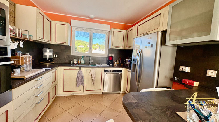 Ma-Cabane - Vente Maison LEGUILLAC-DE-L'AUCHE, 97 m²