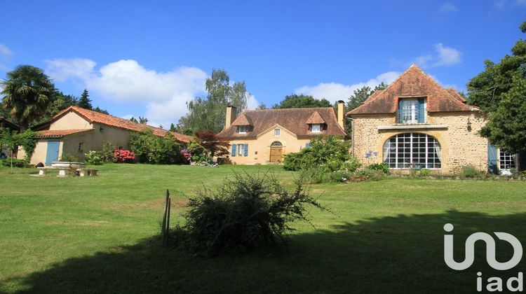 Ma-Cabane - Vente Maison Lembeye, 575 m²