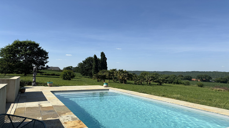 Ma-Cabane - Vente Maison LEMBEYE, 213 m²