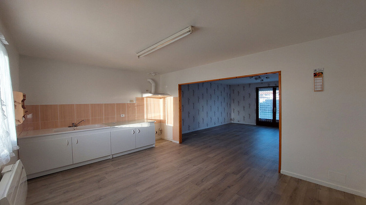 Ma-Cabane - Vente Maison LENCLOITRE, 75 m²