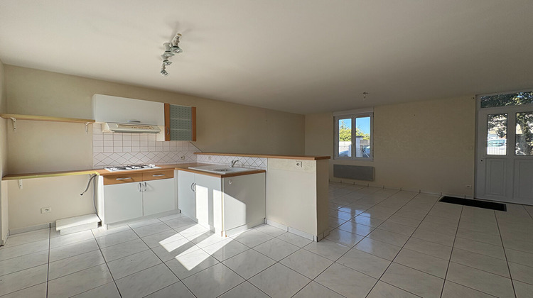 Ma-Cabane - Vente Maison LENCLOITRE, 80 m²