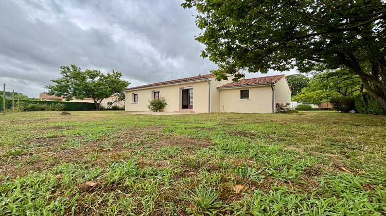 Ma-Cabane - Vente Maison Lencloitre, 75 m²