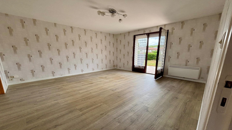 Ma-Cabane - Vente Maison Lencloitre, 75 m²