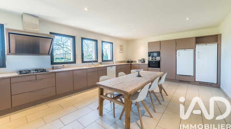Ma-Cabane - Vente Maison Lentillac-Saint-Blaise, 225 m²