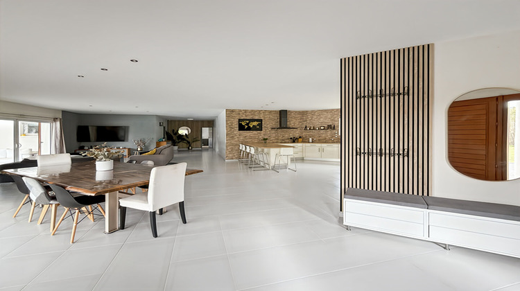 Ma-Cabane - Vente Maison LEOGNAN, 252 m²