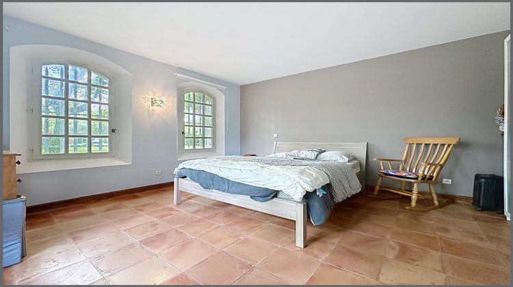 Ma-Cabane - Vente Maison Leognan, 200 m²