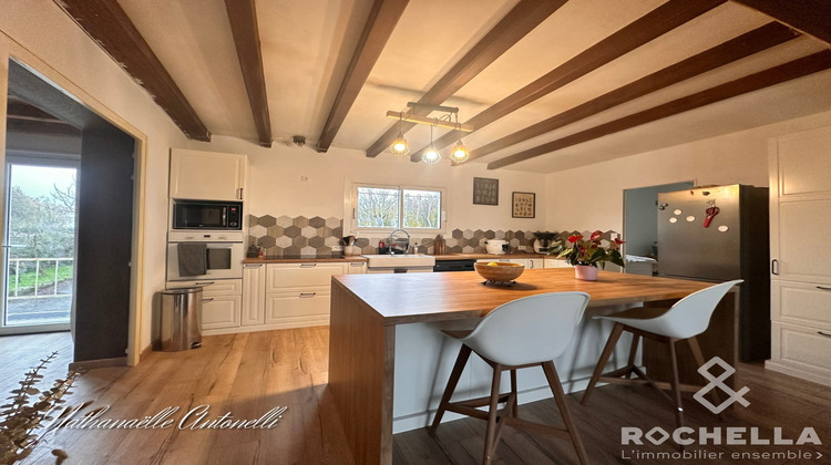 Ma-Cabane - Vente Maison Les Églises-d'Argenteuil, 200 m²