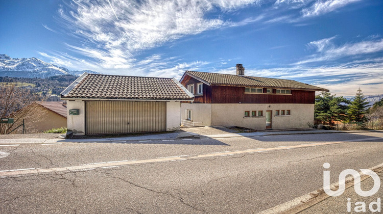 Ma-Cabane - Vente Maison Les Adrets, 194 m²