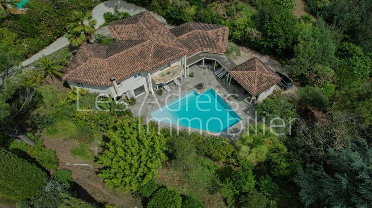 Ma-Cabane - Vente Maison Les Adrets-de-l'Estérel, 242 m²