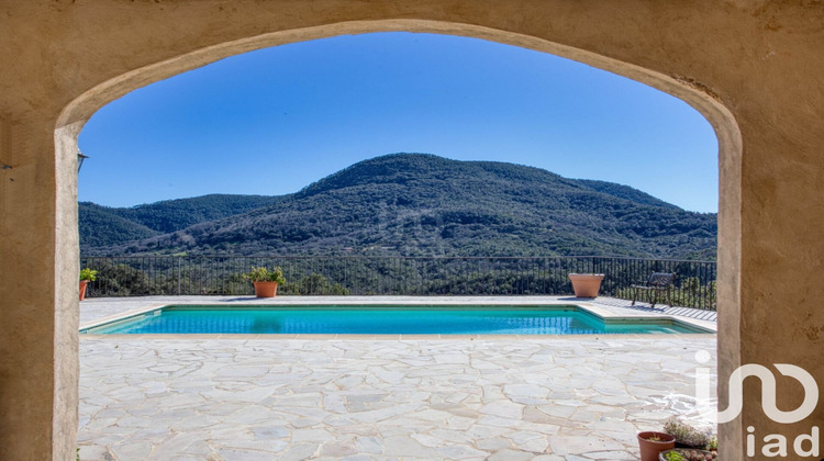 Ma-Cabane - Vente Maison Les Adrets-de-l'Estérel, 244 m²