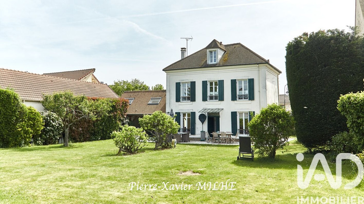 Ma-Cabane - Vente Maison Les Alluets-le-Roi, 200 m²