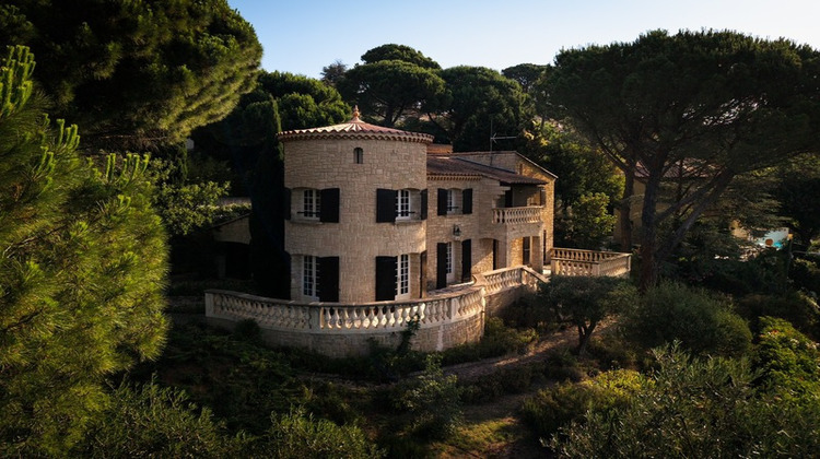 Ma-Cabane - Vente Maison LES ANGLES, 190 m²