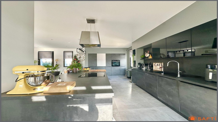 Ma-Cabane - Vente Maison Les Angles, 212 m²