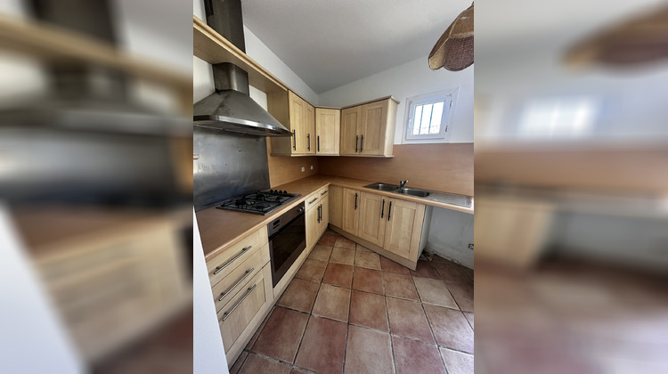 Ma-Cabane - Vente Maison Les Artigues-de-Lussac, 193 m²