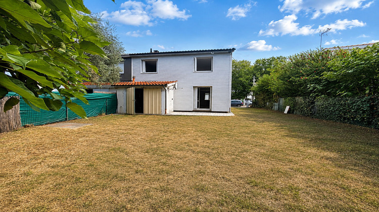 Ma-Cabane - Vente Maison LES ARTIGUES-DE-LUSSAC, 80 m²