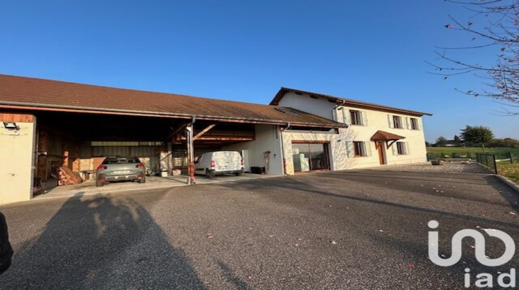 Ma-Cabane - Vente Maison Les Avenières, 216 m²