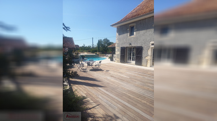 Ma-Cabane - Vente Maison LES AVENIERES, 220 m²