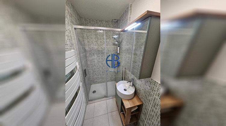 Ma-Cabane - Vente Maison LES AVENIERES, 48 m²