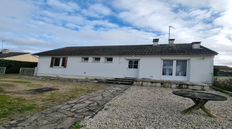 Ma-Cabane - Vente Maison LES BORDES, 74 m²