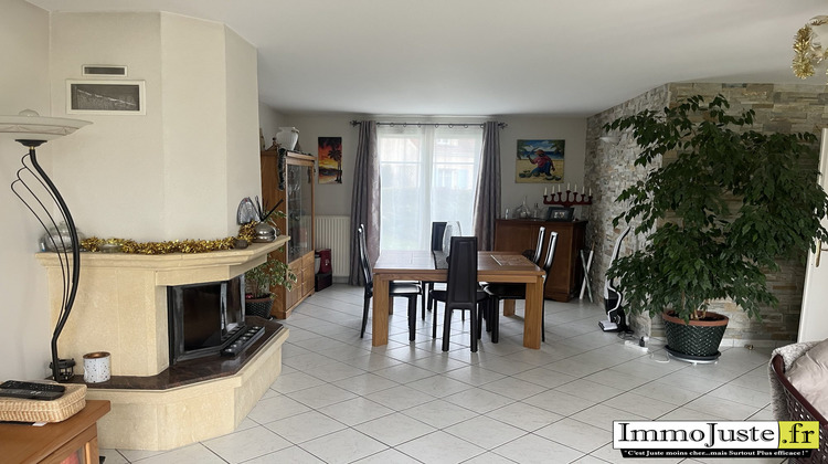 Ma-Cabane - Vente Maison Les Bréviaires, 154 m²