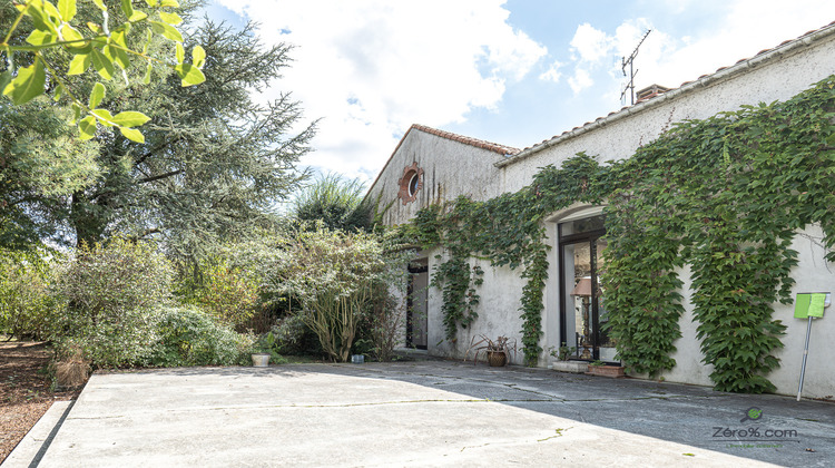 Ma-Cabane - Vente Maison Les Brouzils, 263 m²