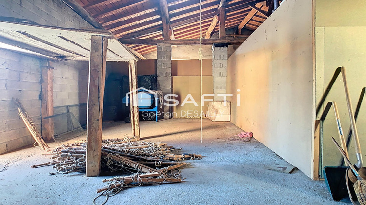 Ma-Cabane - Vente Maison Les Chapelles, 78 m²