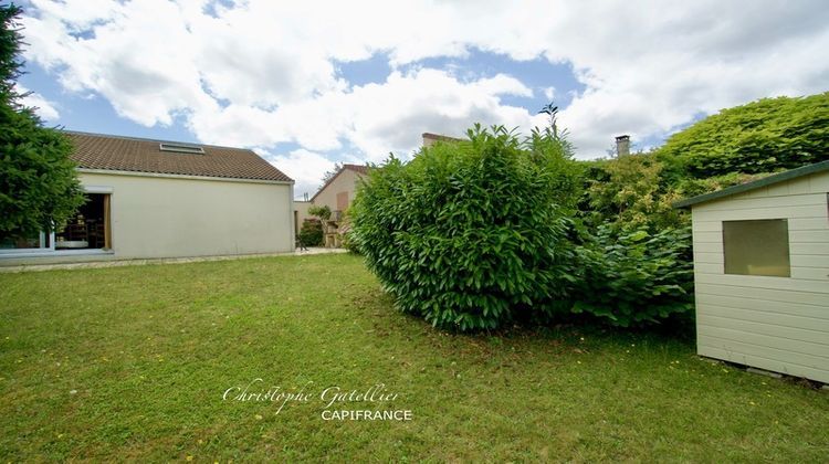 Ma-Cabane - Vente Maison LES CLAYES SOUS BOIS, 106 m²