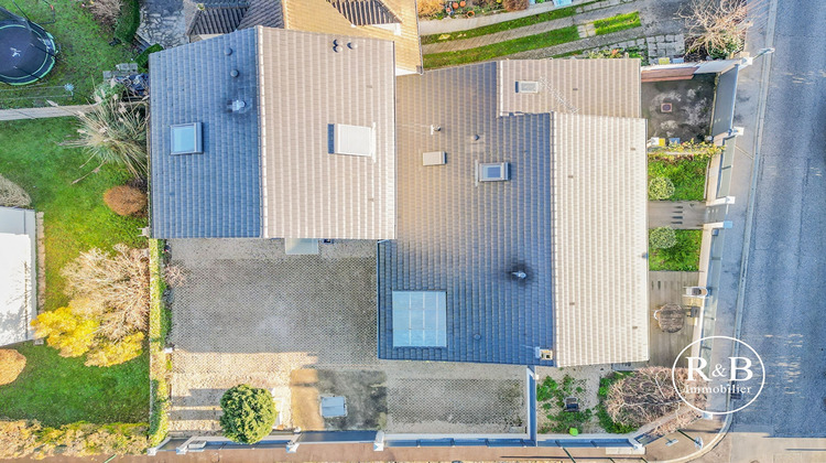 Ma-Cabane - Vente Maison LES CLAYES-SOUS-BOIS, 95 m²