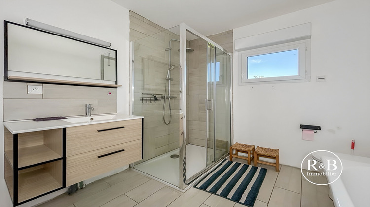 Ma-Cabane - Vente Maison LES CLAYES-SOUS-BOIS, 94 m²