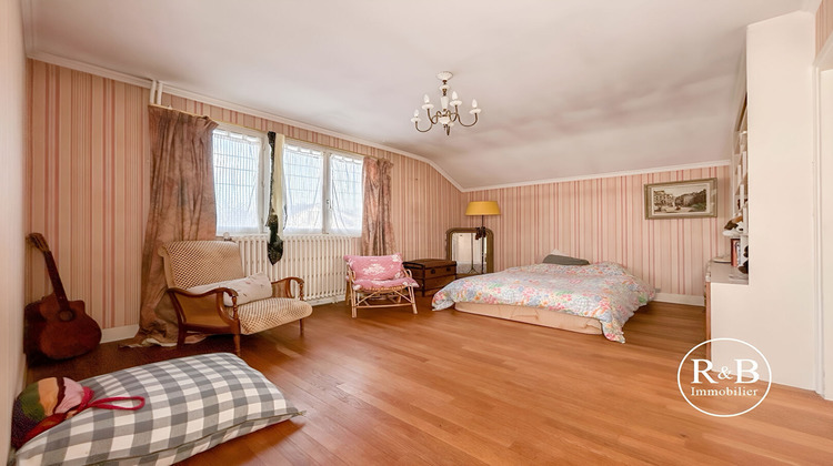 Ma-Cabane - Vente Maison LES CLAYES-SOUS-BOIS, 144 m²