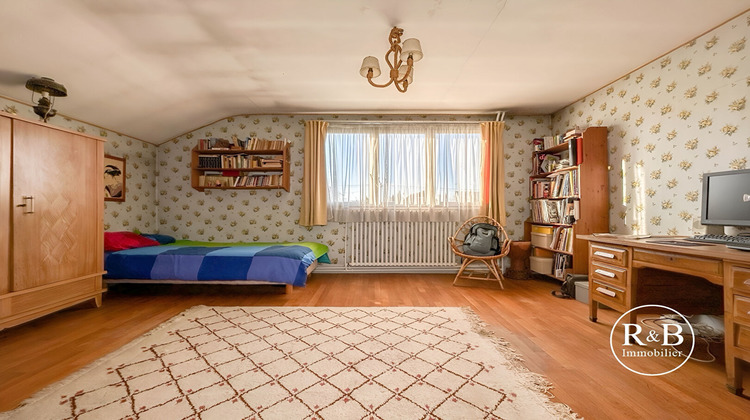 Ma-Cabane - Vente Maison LES CLAYES-SOUS-BOIS, 144 m²