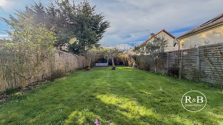 Ma-Cabane - Vente Maison LES CLAYES-SOUS-BOIS, 120 m²
