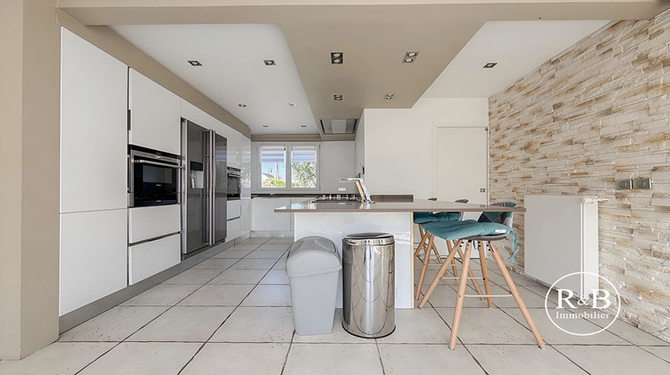 Ma-Cabane - Vente Maison LES CLAYES-SOUS-BOIS, 112 m²