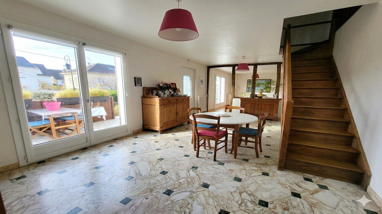 Ma-Cabane - Vente Maison LES CLAYES-SOUS-BOIS, 108 m²