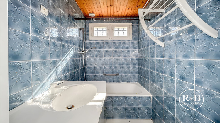 Ma-Cabane - Vente Maison LES CLAYES-SOUS-BOIS, 140 m²
