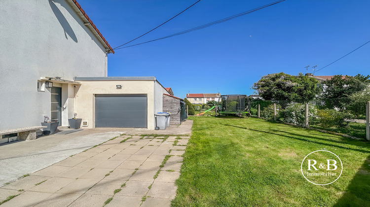 Ma-Cabane - Vente Maison LES CLAYES-SOUS-BOIS, 74 m²